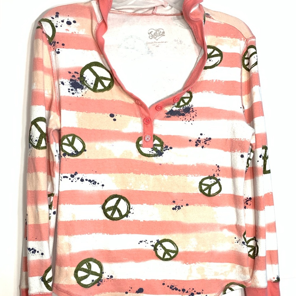 Girls justice shirt